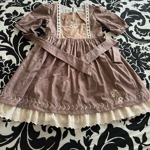 Beautiful girls size 8 dress